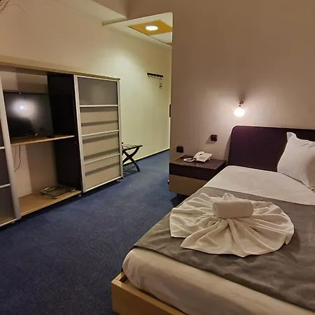 Mojo Hotel