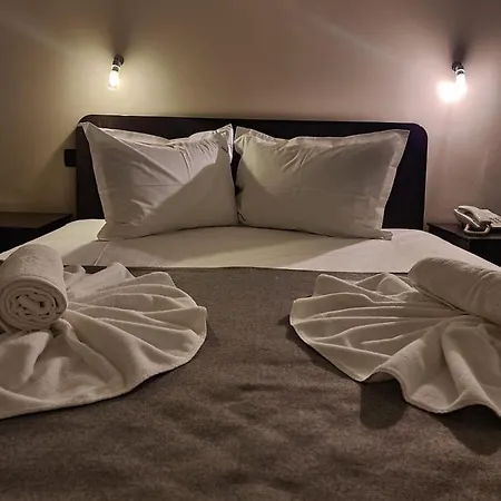 Hotel Mojo 3*
