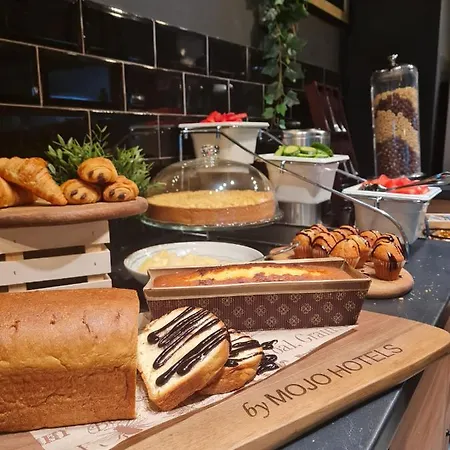 Hotel Mojo Boekarest