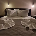 Hotel Mojo 3*