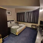 Hotel Mojo 3*